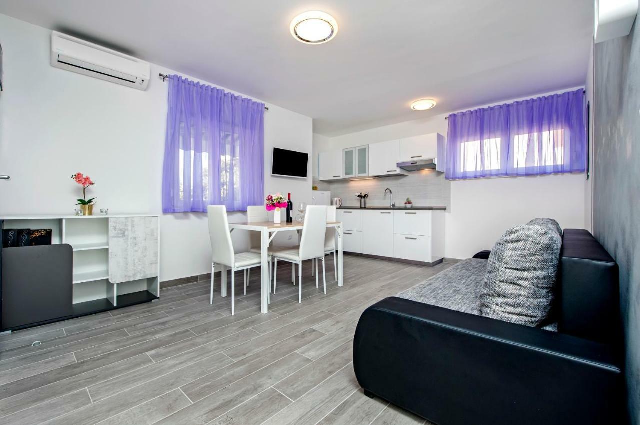 Apartment And Studio Tereza Ρόβινι Εξωτερικό φωτογραφία