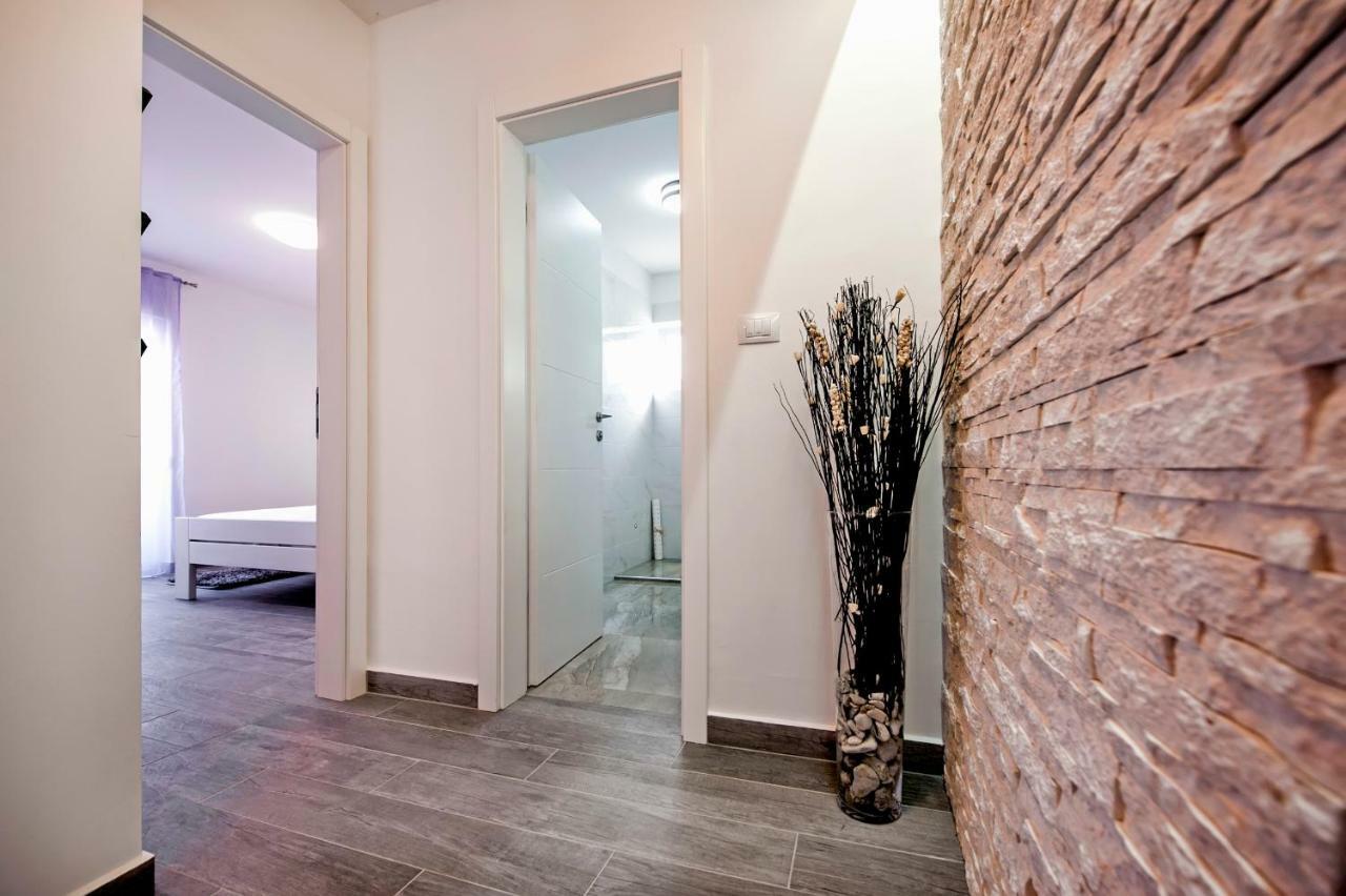 Apartment And Studio Tereza Ρόβινι Εξωτερικό φωτογραφία