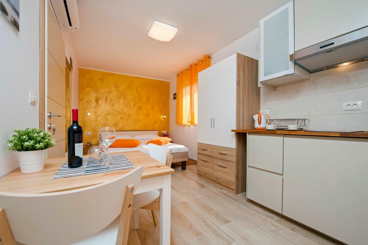 Apartment And Studio Tereza Ρόβινι Εξωτερικό φωτογραφία